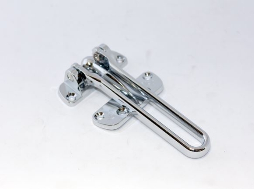 Picture of Yale Door Guard 180 Deg. Swing Bright Chrome