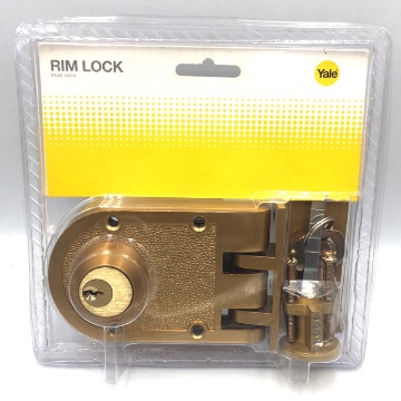 Show details for Yale V198 1/4GL, V198 1/4AB, Rim Lock Deadlock Double Cylinder, V19814GL Picture of Yale V198 1/4GL, V198 1/4AB, Rim Lock Deadlock Double Cylinder, V19814GL