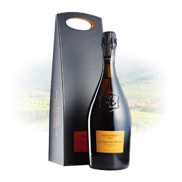 Show details for Veuve Clicquot La Grande Dame Brut Champagne 750 ml, VEUVEDAME Picture of Veuve Clicquot La Grande Dame Brut Champagne 750 ml, VEUVEDAME