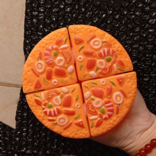 Picture of Cut pizza toy cut toy food toy